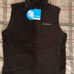 NWT Columbia fleece vest